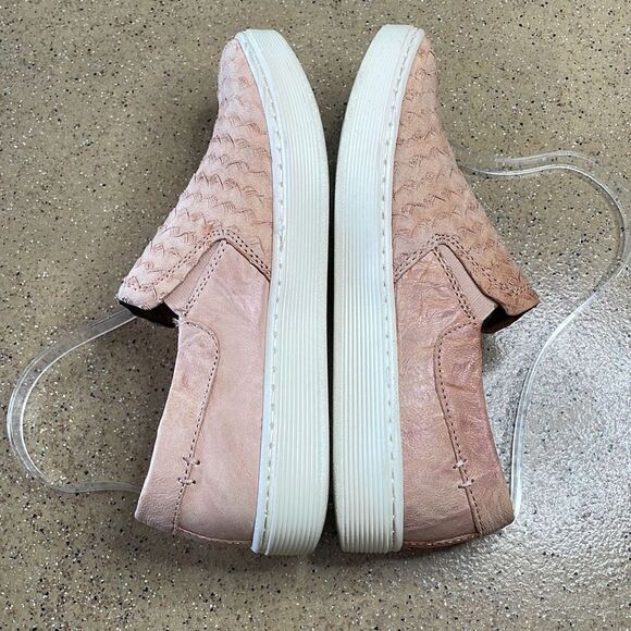 Söfft Somers Textured Distressed Leather Slip On Sneakers 7.5 Blush Pink - Picture 11 of 13